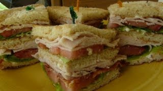 CLASSIC CLUB SANDWICH  How to make a CLUBHOUSE SANDWICH [upl. by Noe423]