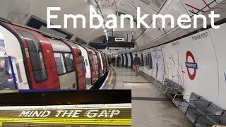 London Underground 🇬🇧 quotMIND THE GAPquot Loud Message Announcement [upl. by Aidnic]