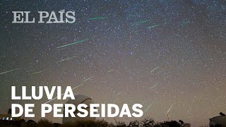 TIMELAPSE La lluvia de estrellas de las PERSEIDAS en un minuto [upl. by Tomchay879]